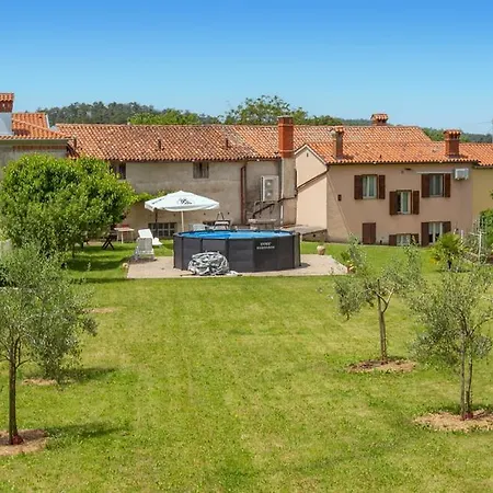 Appartamento Apartmaji Robida