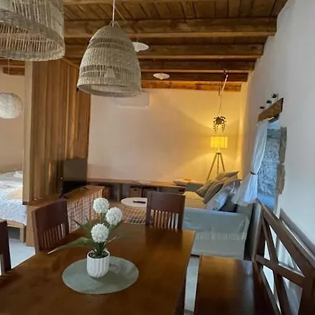 Apartmaji Robida شقة