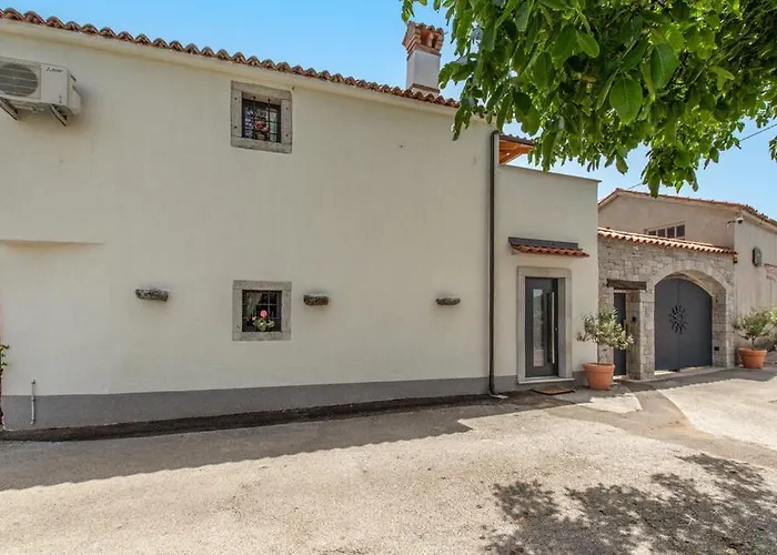 شقة Apartmaji Robida