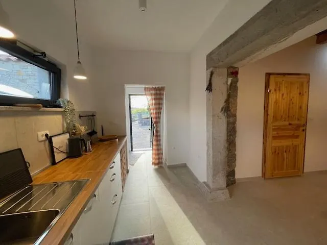 Apartmaji Robida شقة *